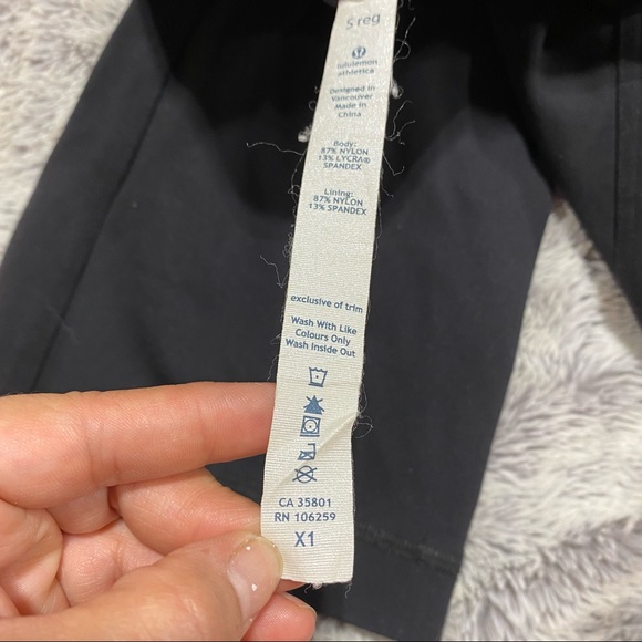 Lululemon Men's Sweatpants - Picture 9 of 11